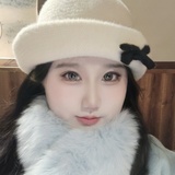 璃小姻