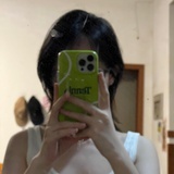 奕雯