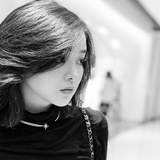 李津