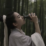 湖衣-
